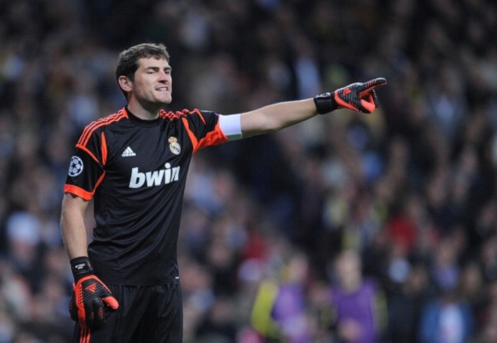 Thủ môn xuất sắc nhất – Iker Casillas (Real Madrid). Các ứng cử viên: Victor Valdes (Barcelona), Roberto Jimenez (Real Zaragoza).